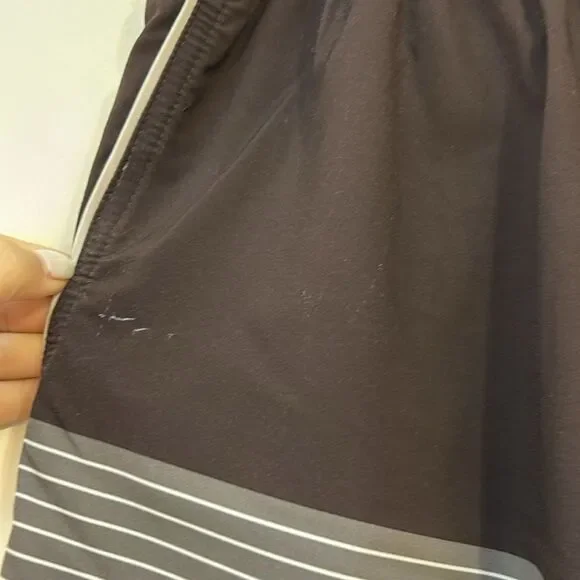 Vuori Trail Short Size XL - Picture 4 of 6